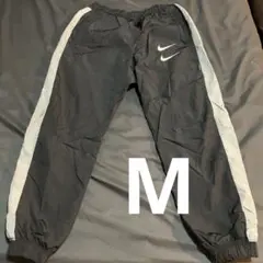 NIKE スウッシュ ウーブン パンツ