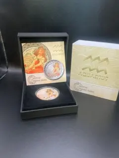 ミュシャ × 黄道十二宮 ― 獅子座、Leo 銀メッキ付き白銅貨 - メルカリ
