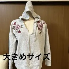 花柄刺繍 グレー プルオーバーパーカーのサムネイル