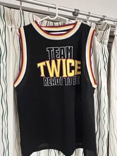 TWICE ready to be ユニフォームシャツ　モモ TWICE Ready To Be Special タンクトップユニ モモ - メルカリ