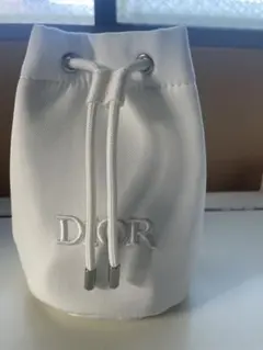 ディオールノベルティーポーチ