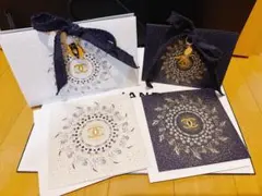 CHANEL ギフトボックスセット 箱2点、チャーム2点、メッセージカード2点
