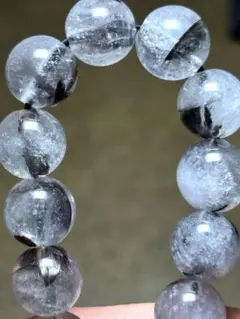 1粒売り】◇クリアな水晶に映える漆黒針◇たっぷり繊細針＆太針MIX