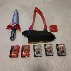 美品仮面ライダーセイバー　DX聖剣ソードライバー 変身ベルト　ライドブック5点