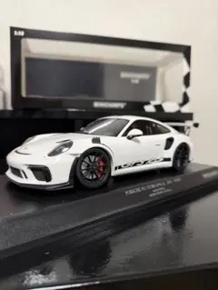 限定330台MINICHAMPS 1/18 PORSCHE 911 GT3RS