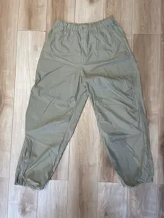 UNIQLO:Ｃ　ワイドパラシュートパンツ