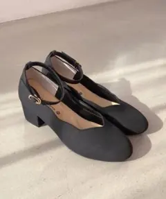 MAJESTIC LEGON ふかふかスカラップパンプスのサムネイル
