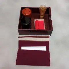 茶道具５点セット 茶筅・茶入れ（棗）２個・茶巾入れ、懐紙入れ