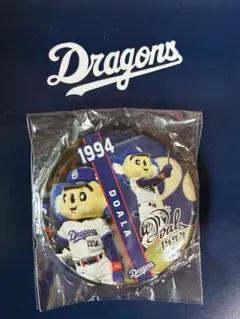 中日ドラゴンズ　ガチャ　プレー写真　缶バッジ　ドアラ
