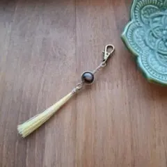 Item thumbnail for item 7bc7c9cb-a345-4bf0-889d-14bfa5624ba7