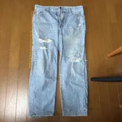 UNIQLO ダメージ加工 ストレートジーンズ