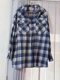 Levi's チェックシャツ　Sサイズ