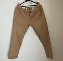 beauty&youth チノパン