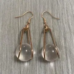 クリア球体デザインピアス