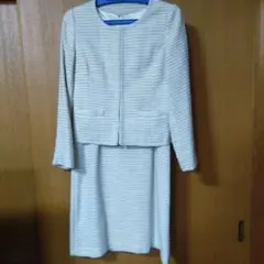 スーツセット　ワンピ　ノーカラージャケット　オフホワイト　入学式　13号　入園