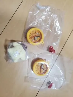サンリオポムポムプリン時計キーホルダー2個セット+ポムポムプリンキーホルダー