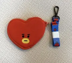 【新品未使用】④BT21 TATA 小物ケース（ストラップ付き）