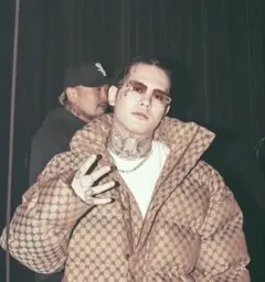 SUGATA パーカー YZERRなど着用 2025年最新】Yzerr着用の人気アイテム - メルカリ