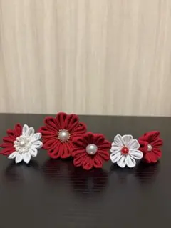 ちりめん　髪飾り　浴衣　着物　和風　ドレス　成人式　結婚式　パーティ つまみ細工