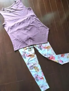 ノースリーブ ヨガウェア トップス