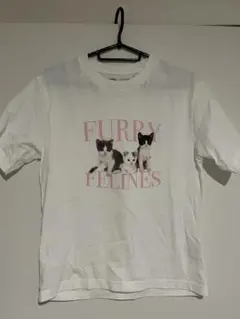 ユニクロ　UT 猫プリント Tシャツ