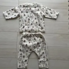クマ柄フリースベビーパジャマ