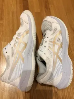 ASICS バレーボールシューズ22㎝のサムネイル