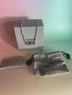 BALENCIAGA シルバー ロゴネックレス