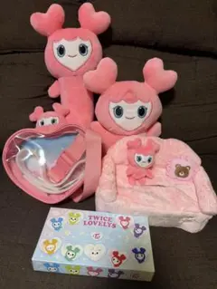 GIGO限定　TWICE LOVELYS 　MOMO モブリー まとめ売り