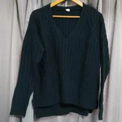 【フォロー割5％オフ‼️】ニット　Vネック　長袖　リブ　スリット　深緑　Ｍ