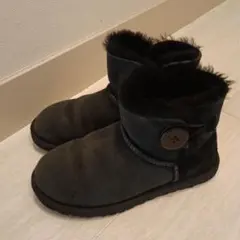 2025年最新】ugg ムートンブーツ 中古の人気アイテム - メルカリ