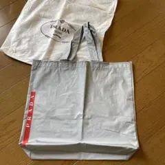 PRADA グレー トートバッグのサムネイル