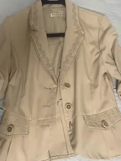 Axes femme ジャケット　羽織　ベージュ　M　フリル レース