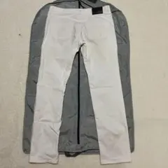 Giorgio Armani ホワイト スキニーデニム　20ss　34のサムネイル