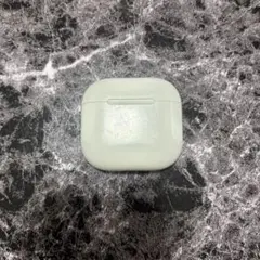 【Apple純正】AirPods4 ANC搭載 充電ケースのみ