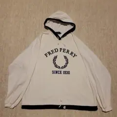 フレッドペリー プルオーバー パーカー 白