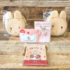 Sanrioサンリオ マロンクリーム フェイスポーチ アクリルキーホルダー メモ