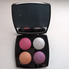 CHANEL シャネル　エンチャンテッドナイト　アイシャドウ　チークカラー