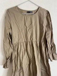 DAZY ベージュ 五分袖 チュニック Sサイズ