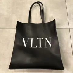 【極美品】VALENTINOヴァレンティノ ショルダートート 2wayのサムネイル