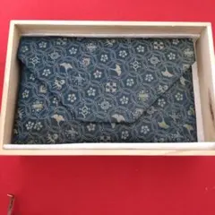 Item thumbnail for item adf3358e-f9b6-4ddc-9840-4edfddf44b1a