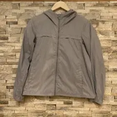 ユニクロ　UNIQLO ナイロンジャケット　ナイロンパーカー