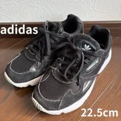 adidas アディダス ファルコン スニーカー 黒 22.5cm