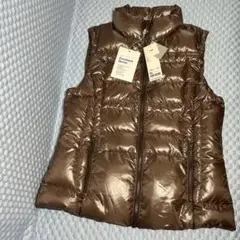 新品・未使用品【ユニクロ】プレミアムダウンライト スタンドカラー ベスト