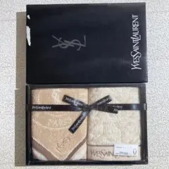 イヴサンローラン　タオルチーフ　2枚まとめ　ベージュ系