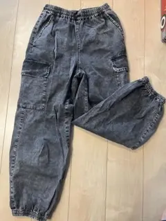 GU ダークグレー カーゴパンツ