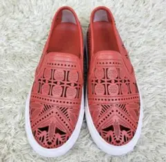 TORY BURCH スリッポン スニーカー パンチング ロゴ金具　22cmのサムネイル