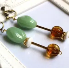 緑のヴィンテージイヤリング