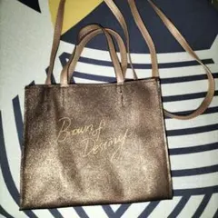 Item thumbnail for item 77776dc9-6bed-4567-bc22-3df01e6674a5