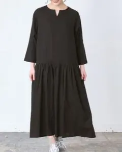 新品dgyリネン混キーネック切り替えワンピース 麻レーヨン黒